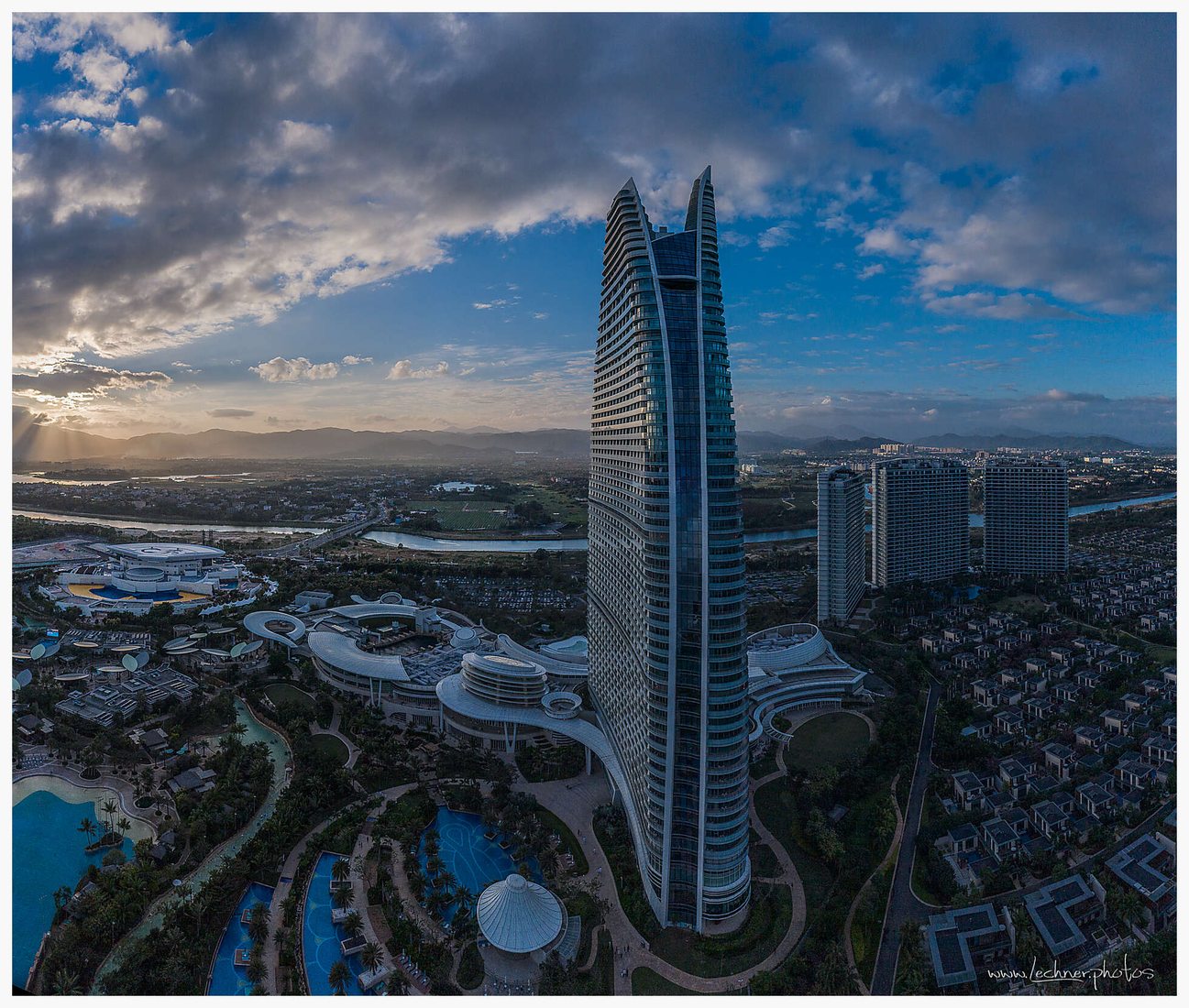 atlantis hotel hainan