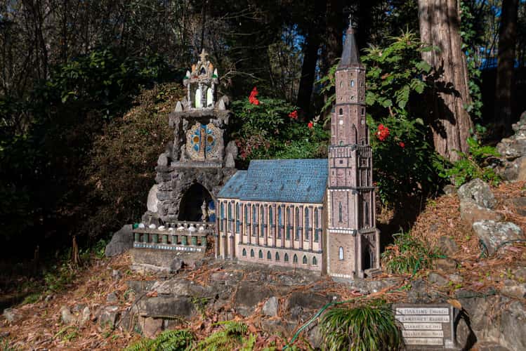 Ave Maria Grotto