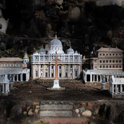 Ave Maria Grotto, USA