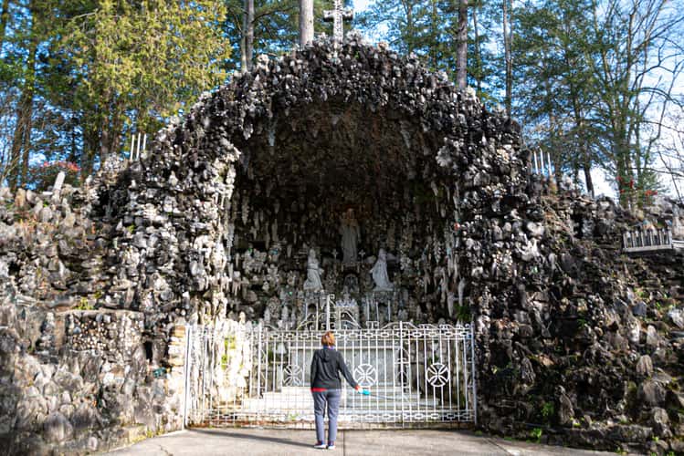 Ave Maria Grotto