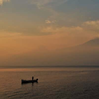 Il Pescatore, Italy