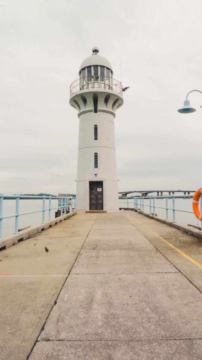 RaffleS Marina Lighthouse, Singapore