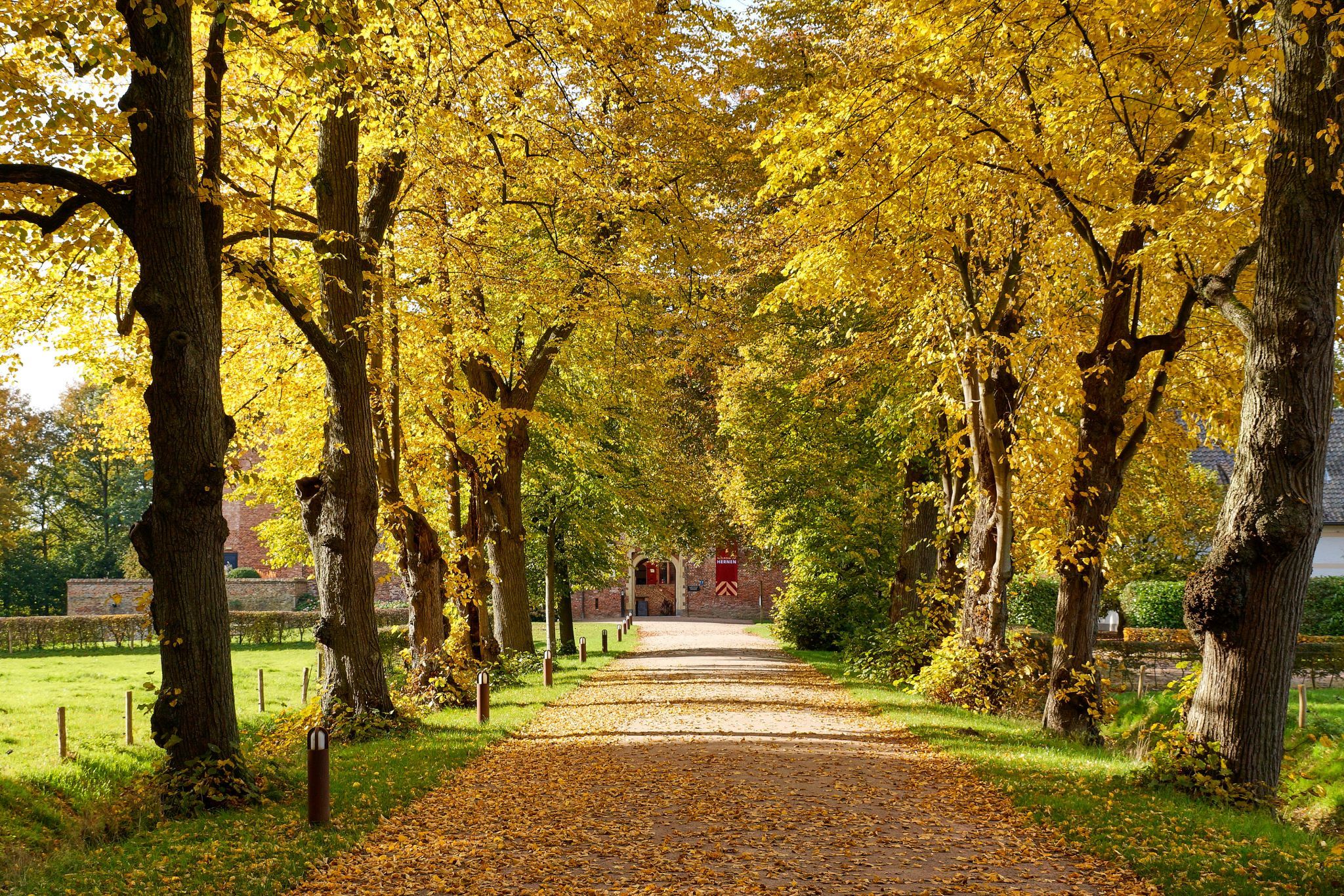 Kasteel Hernen, Netherlands