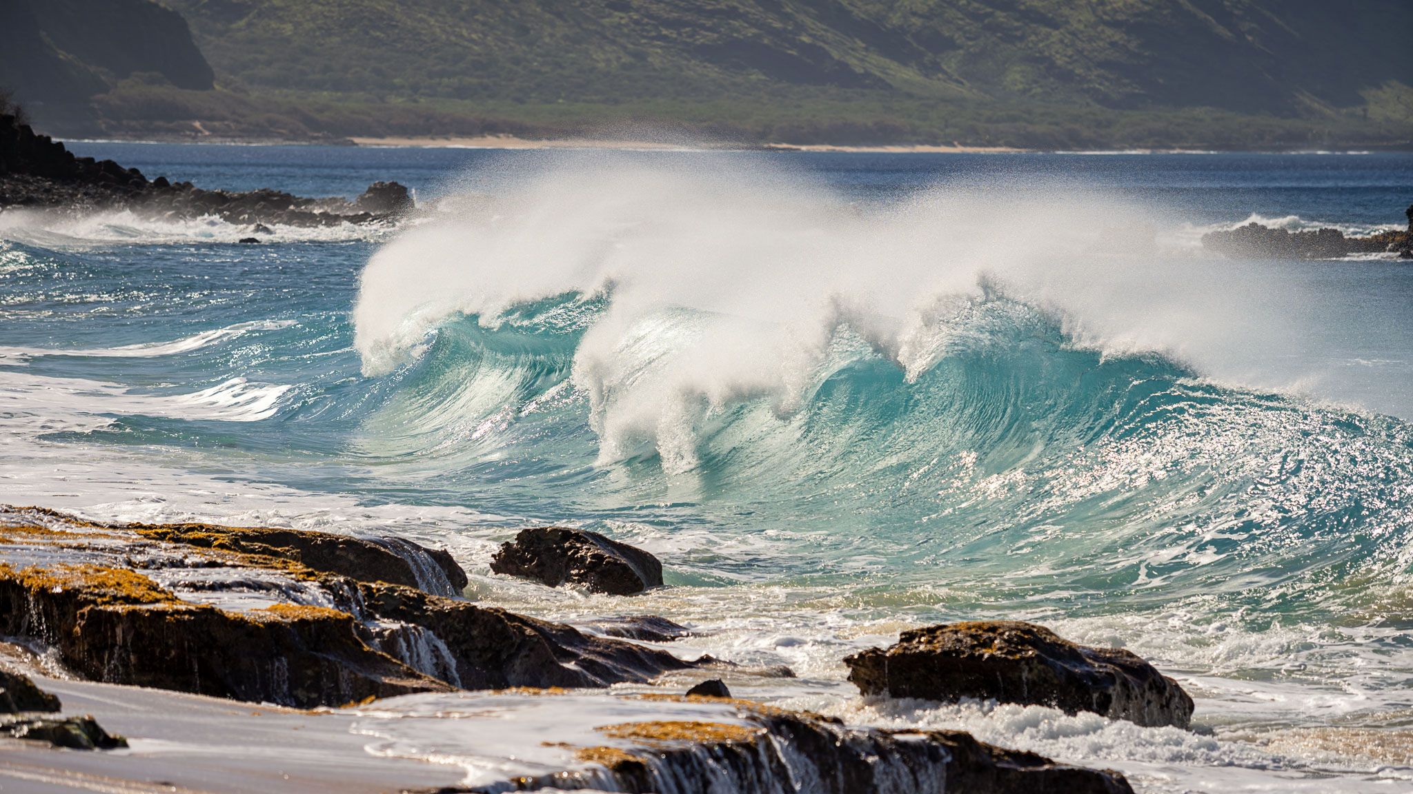 Keawaula Beach waves, USA