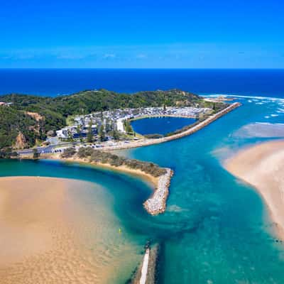 Sea wall & Caravan Park Nambucca Heads NSW, Australia