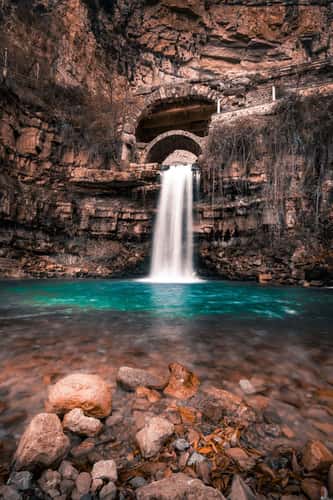 Afqa waterfall