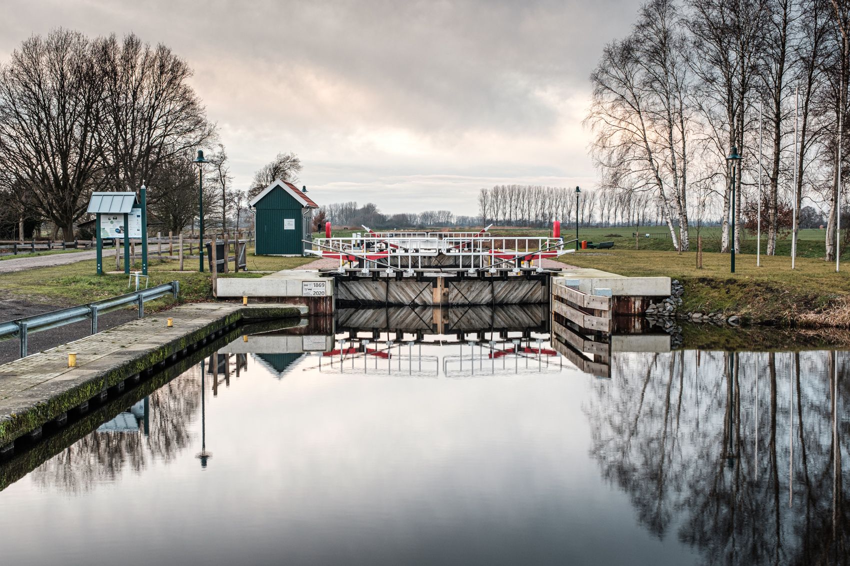 Schleuse Osterhausen, Germany