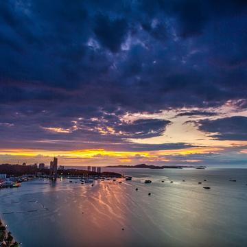 Sunrise Pattaya paorama, Thailand