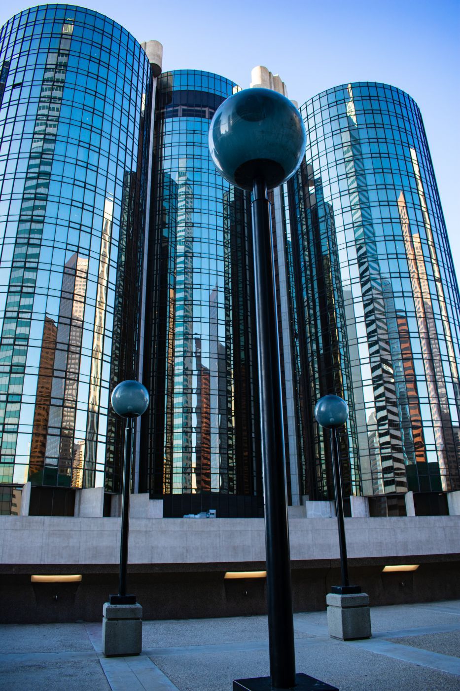 Bonaventure Hotel, USA