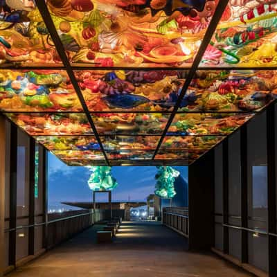 Chihuly Bridge of Glass, USA