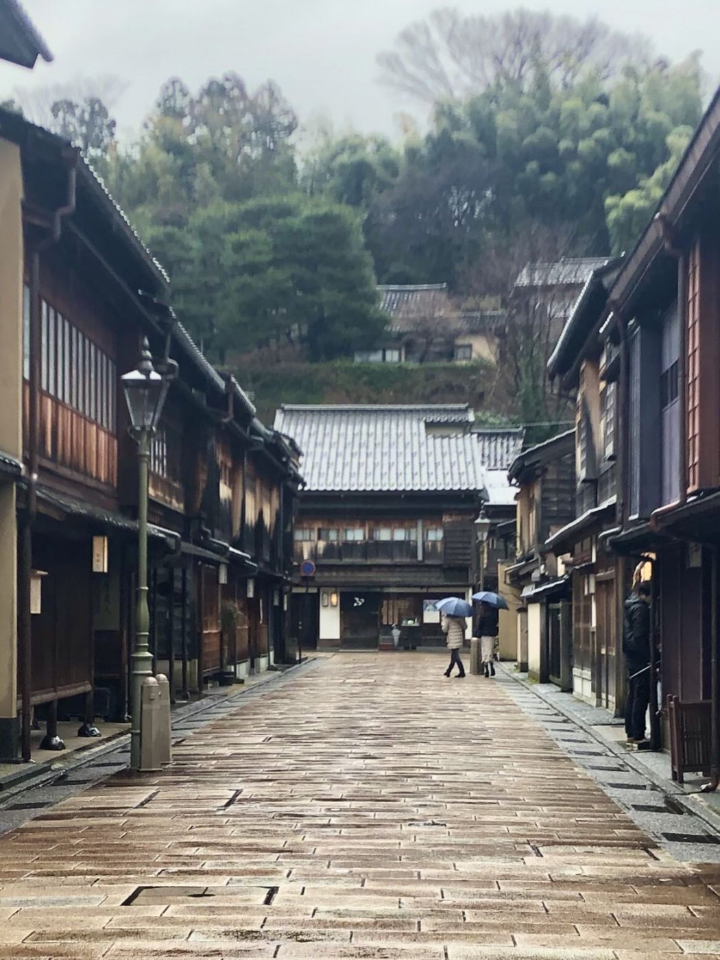 Higashi Chayagai, Japan