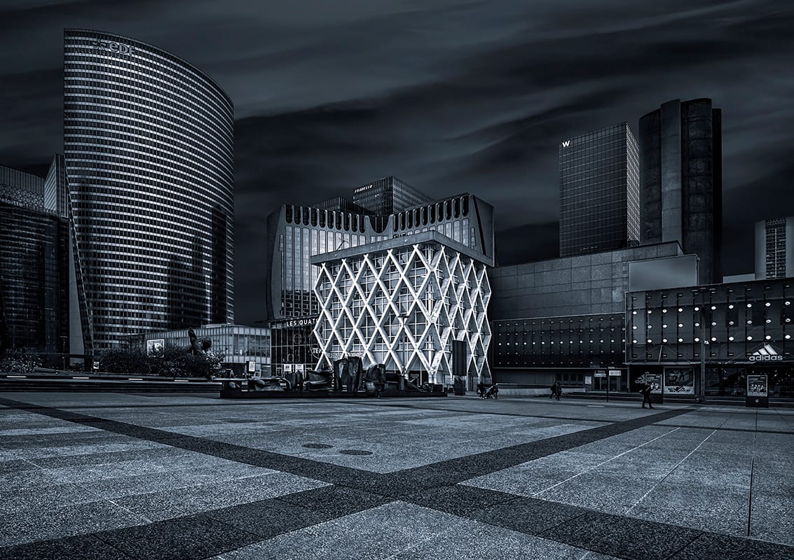 La Défense Plaza, Paris, France