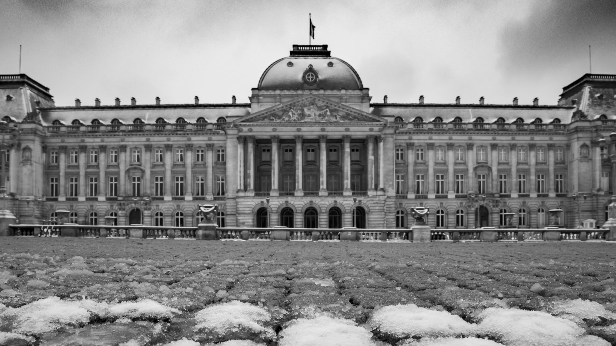 place des palais, Belgium