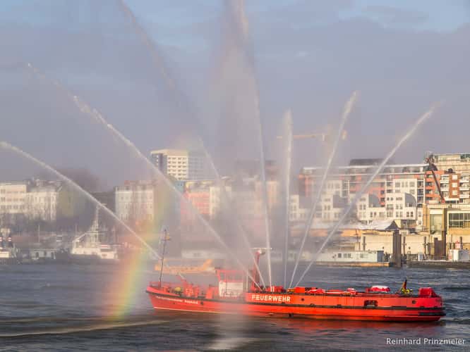 Santa Claus in the port of Hamburg