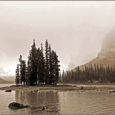 Spirit Island, Canada