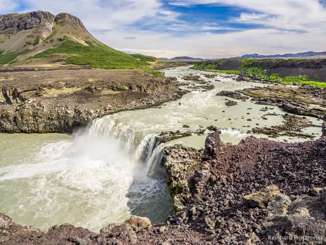 Þjófafoss and Búrfell volcano