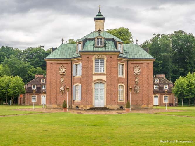 Clemenswerth Hunting lodge