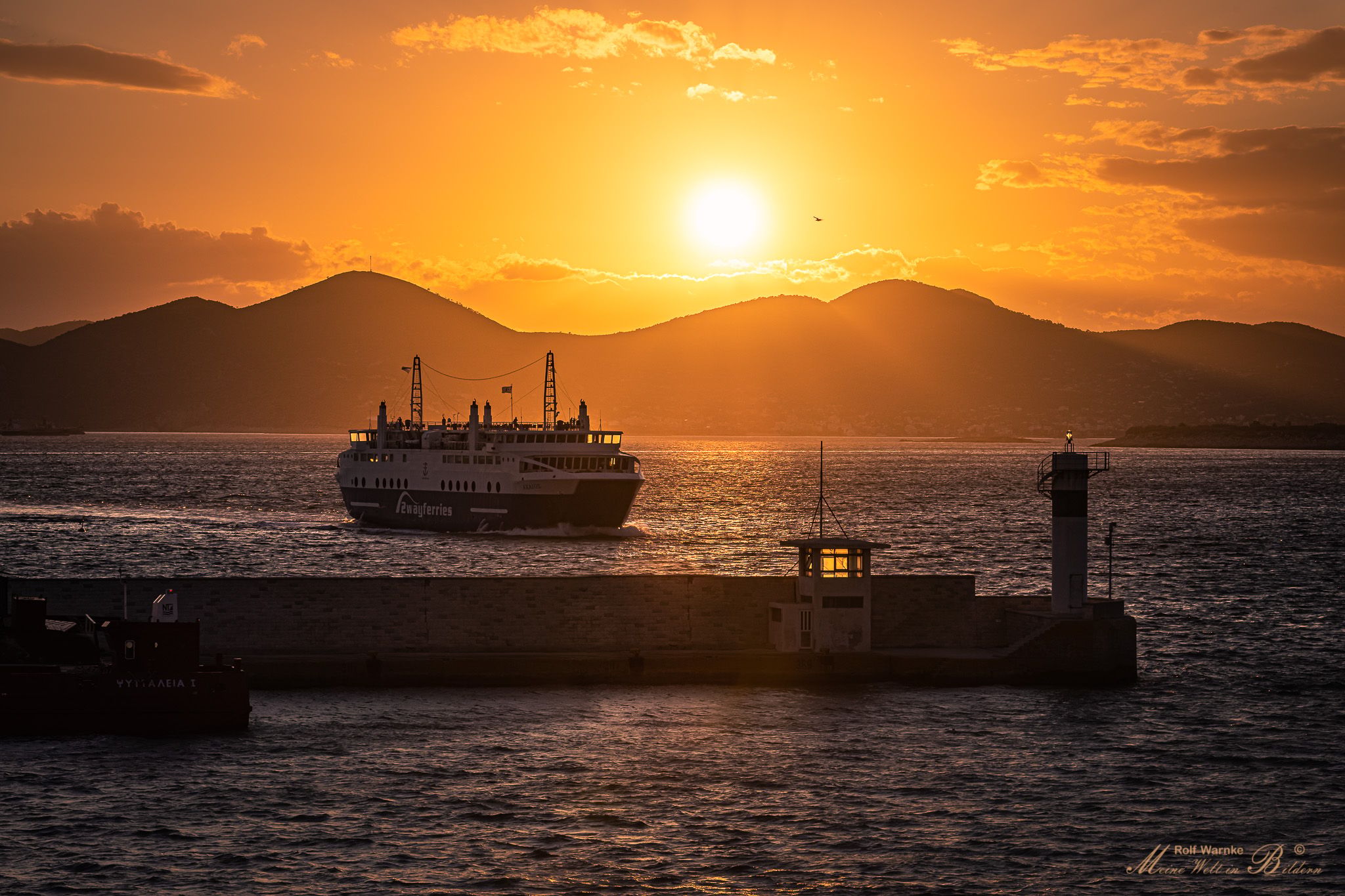 Hafen von Piräus, Greece