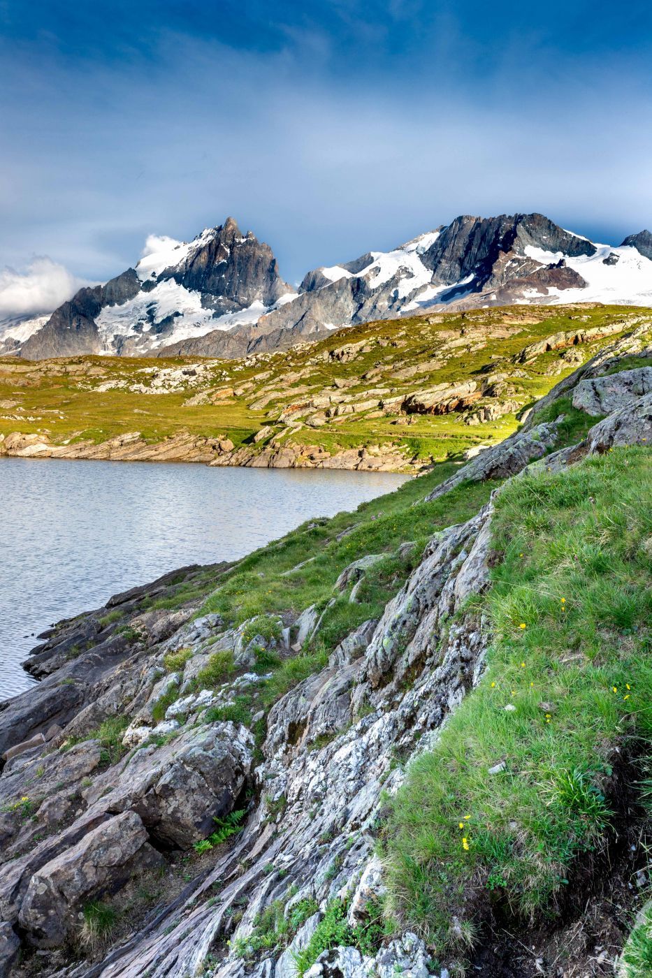 Lac  Noir, Plateau d'Emparis, Hautes Alpes, France
