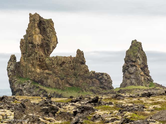 Lóndrangar View Point