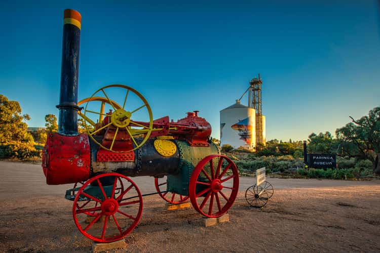 Museum and painted silos Paringa, Renmark South Australia