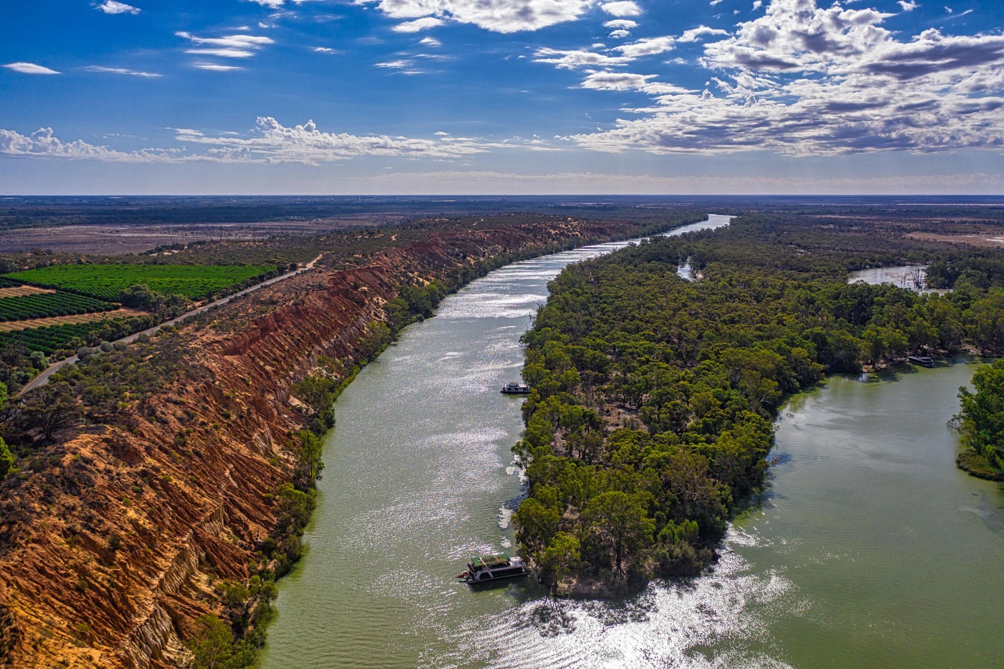 The river bend Heading Cliffs lookout, Renmark SA, Australia