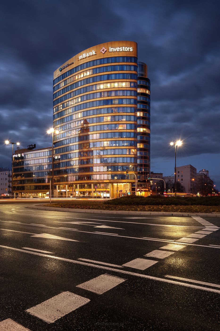 Zebra Tower / Rondo Jazdy Polskiej, Warsaw, Poland