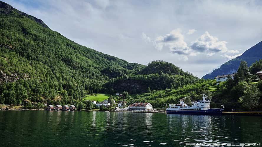 Geiranger (view from fjord)