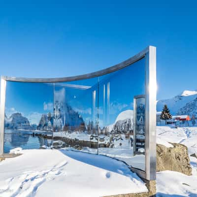 Lyngvær Mirror, Norway