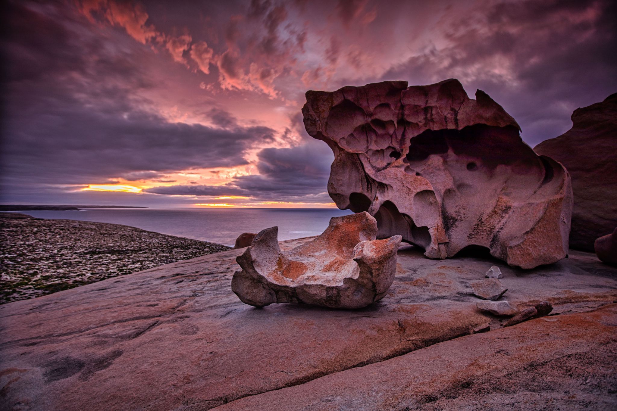 Remarkable Rocks, sunrise, 'Dogs Nose' Kangaroo Island, SA, Australia