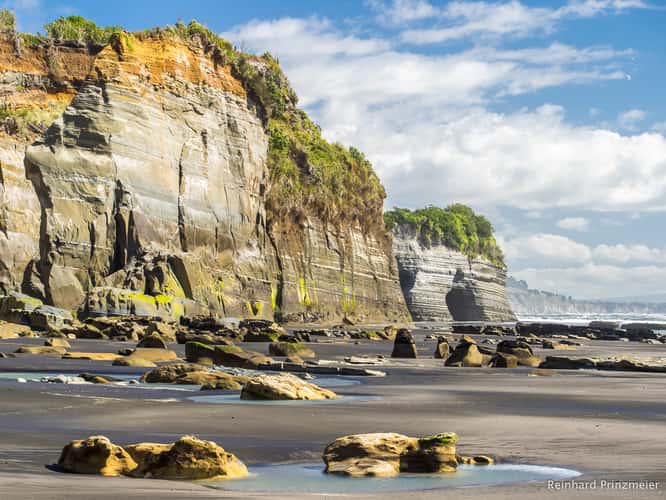 Tongaporutu Beach