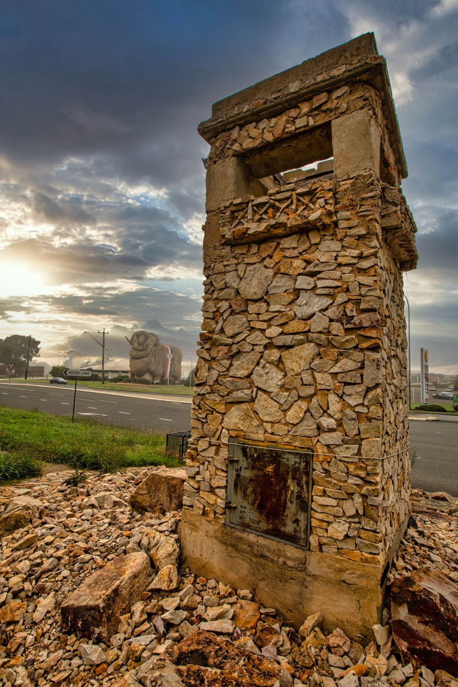 Big Merino and memorial, Goulburn, New South Wales, Australia