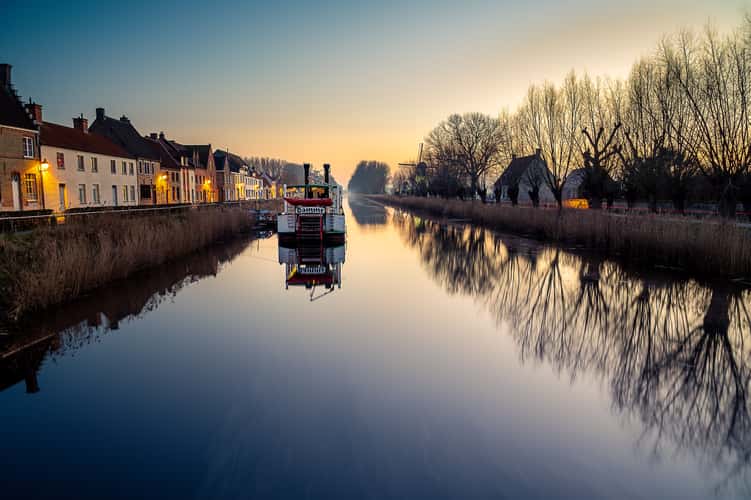 Damme Canal (boat)
