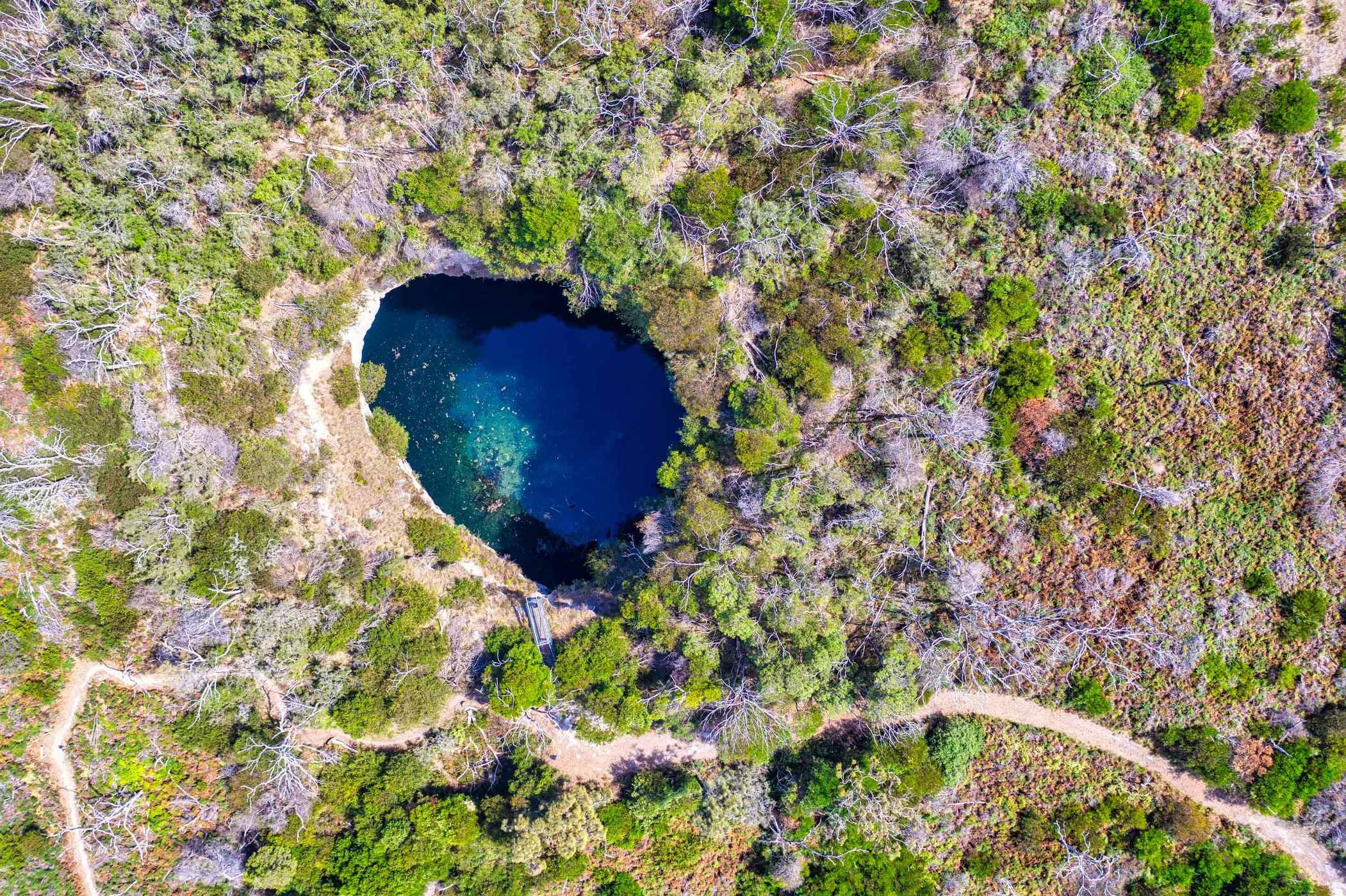 sink-hole-top-spots-for-this-photo-theme