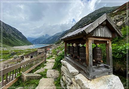 'Little Tibet' mountain hut at the Zillergrund Reservoir