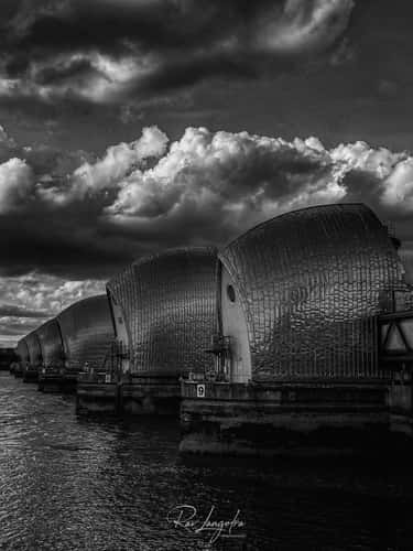London Thames barrier