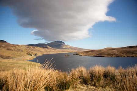 Old Man of Storr (boat on the foreground)