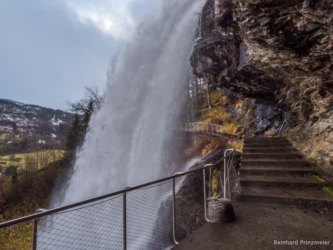 Steinsdalsfossen