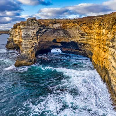 The Cave, Bay of Islands, Peteborough, Victoria, Australia