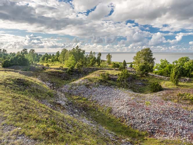 Üügu cliff