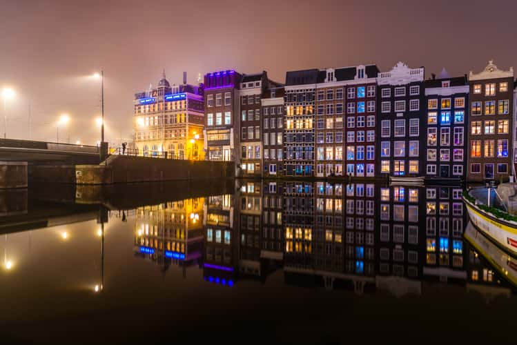 Damrak, Amsterdam