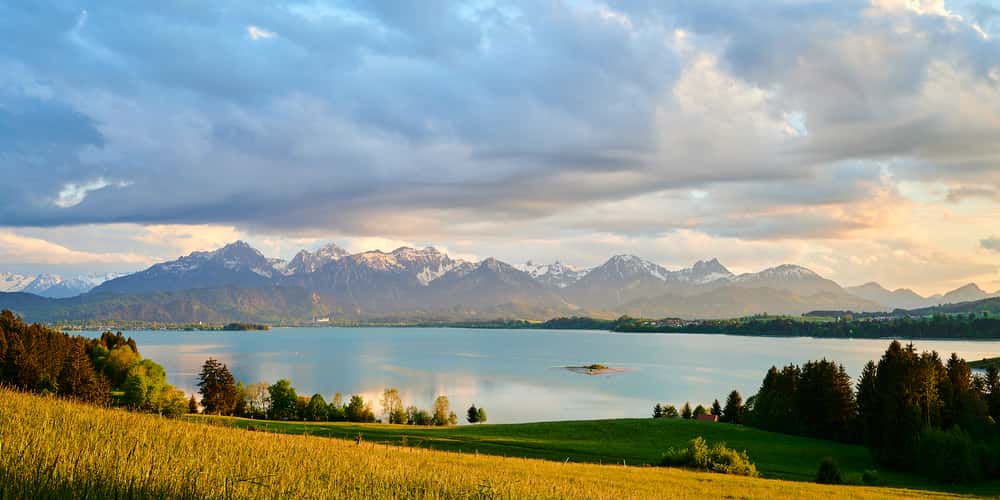 Forggense & view to the alps