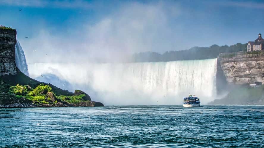 Maid of the Mist Boat, Niagara Falls,