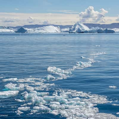 Passing Kangia Icefjord, Greenland