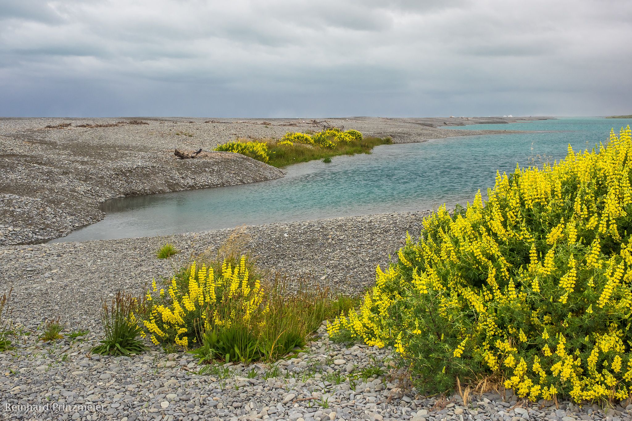 Rakaia Lagoon Pebble Beach, New Zealand