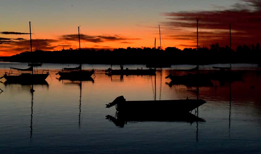 Shoal beach, tea gardens river, Nelson bay,