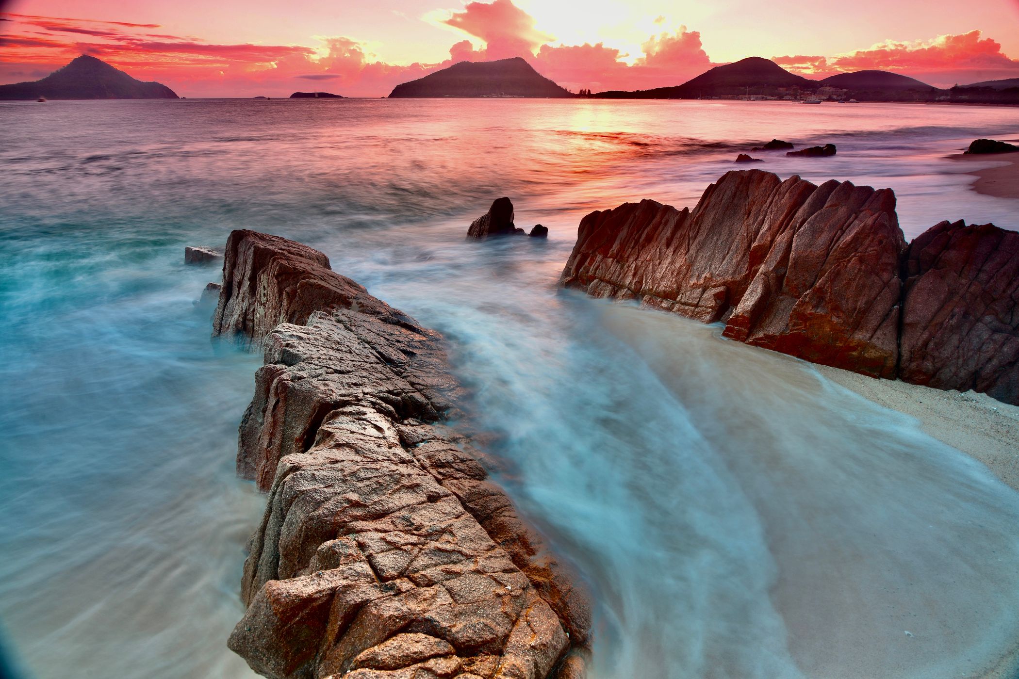 Shoal beach, tea gardens river, Nelson bay,, Australia