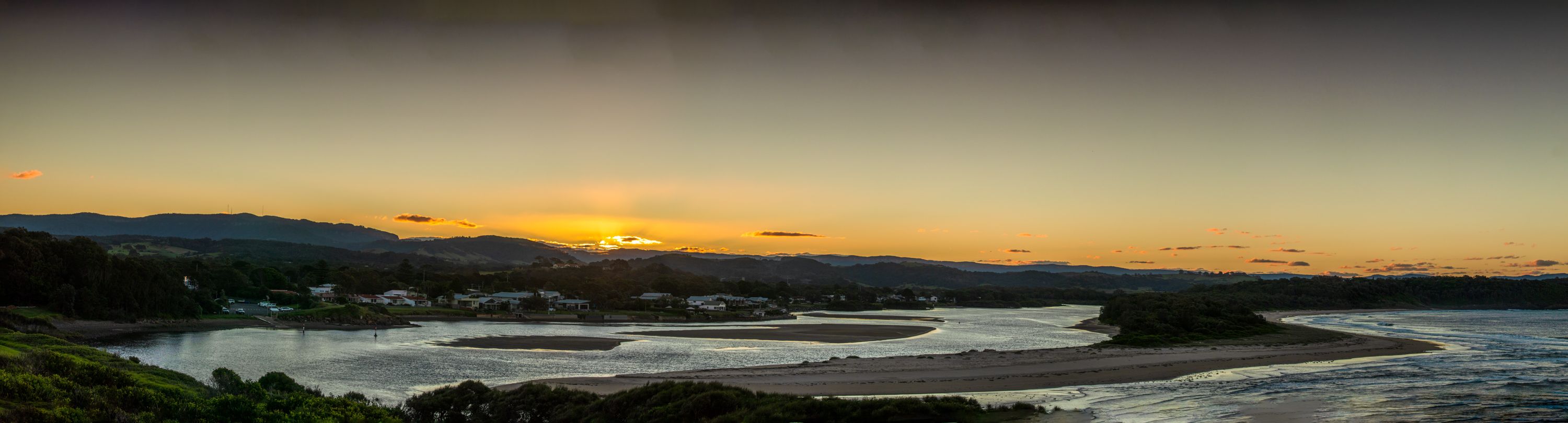 Sunset Minnamurra River, Minnamurra, New South Wales, Australia