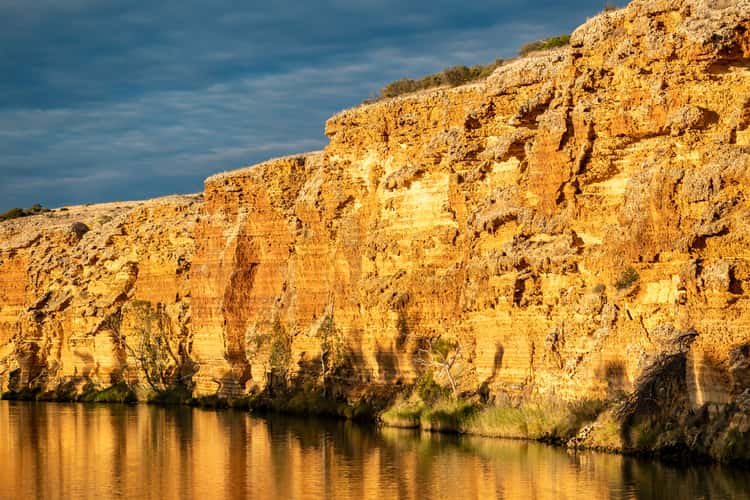 Walker Flat Cliffs