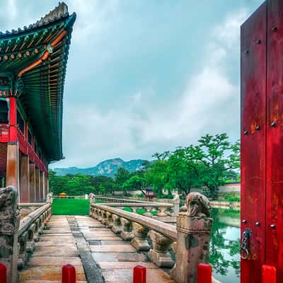 Gyeonghoeru Pavilion, Gyoengbokgung Palace, Seoul, South Korea